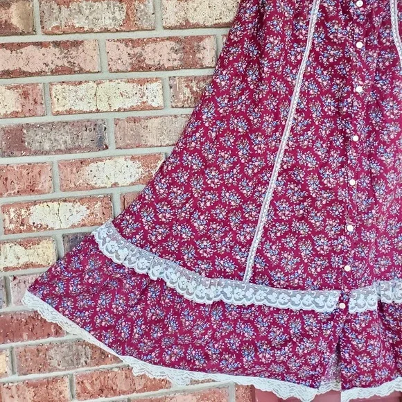 💖Beautiful💖Jessica's Gunnies Gunne Sax Burgundy Calico Lace Prairie Skirt🌟 - Picture 7 of 15